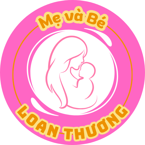 Mẹ và bé Loan Thương